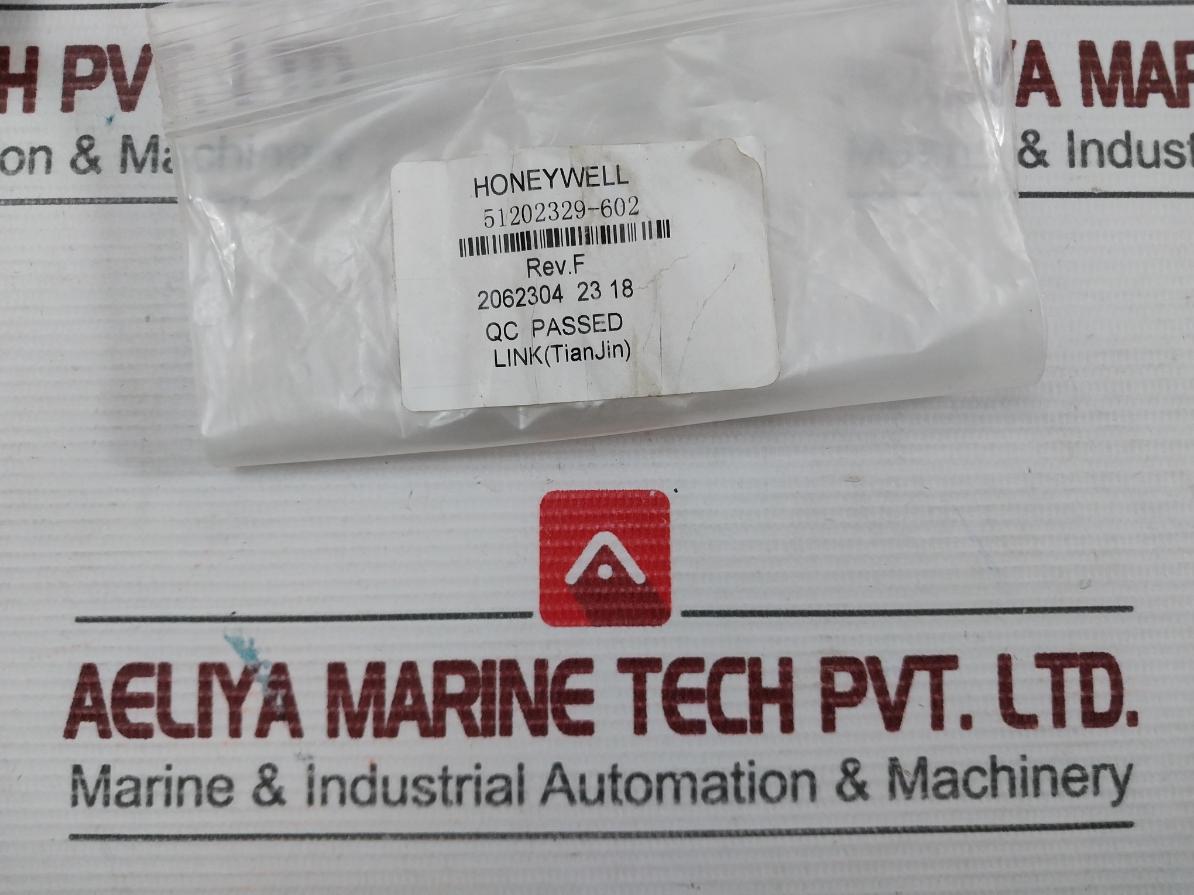 I/O Link Cable Part No. 51202329-602 Honeywell 51202329-600 Rev.F