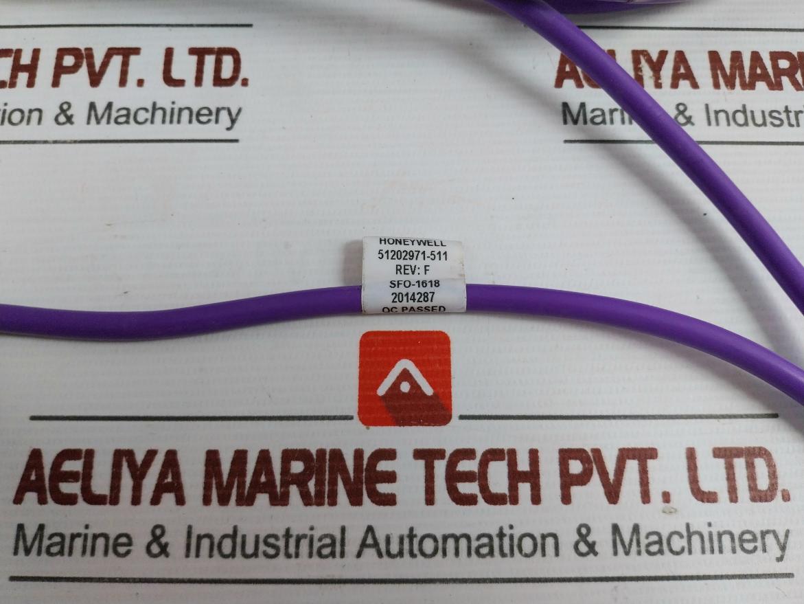 I/O Link Cable Set Part No: 51202971-510 Brand Honeywell Rev F