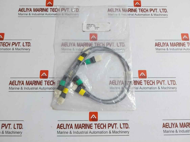 I/O Link Cable Set Rev F Honeywell 51202329-802