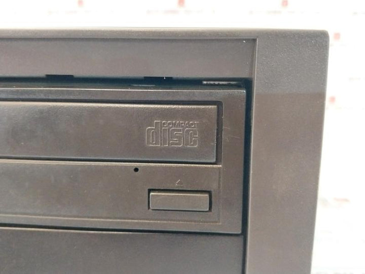 Ibm 8305-j9a Desktop Computer 100-127v 5.0a 50/60hz