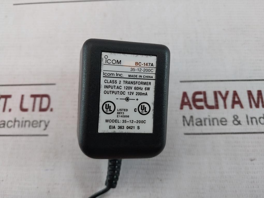 Icom Bc-147A Ac Adapter Dc 12V 200Ma E140898 35-12-200C 120V 60Hz 6W