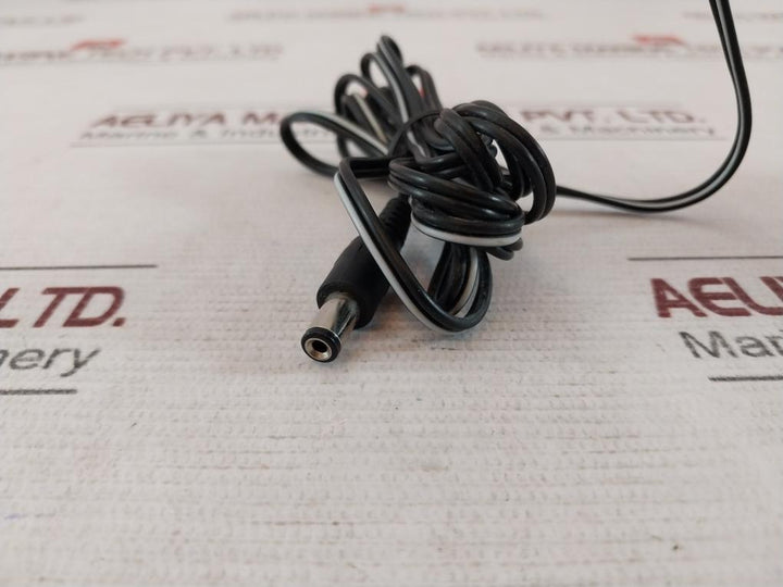 Icom Bc-147A Ac Adapter Dc 12V 200Ma E140898 35-12-200C 120V 60Hz 6W