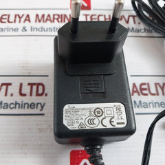 Icom Bc-213 Battery Charger For Walkie Talkie Dys612-120100V-k