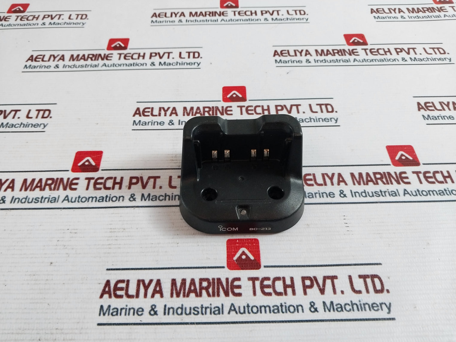 Icom Bc-213 Battery Charger For Walkie Talkie Dys612-120100V-k