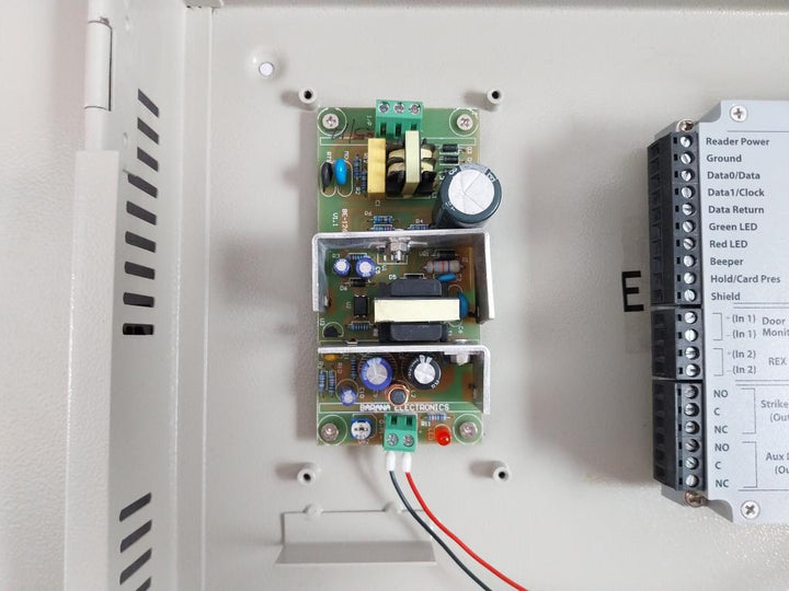 Enclosure With Power Supply Vcase 12V, 3.0Amp Idcube Icai-vcase