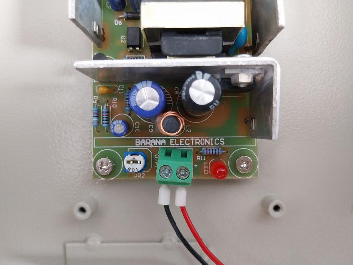 Enclosure With Power Supply Vcase 12V, 3.0Amp Idcube Icai-vcase