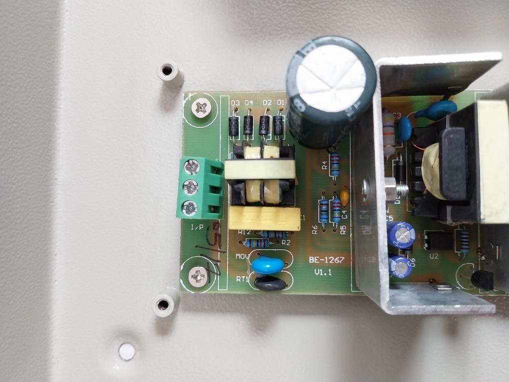 Enclosure With Power Supply Vcase 12V, 3.0Amp Idcube Icai-vcase