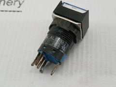 Idec-Ac250V-0-5A-Illuminated-Push-Button-Switch-Al6-m-Lot-Of-2X-209237-8