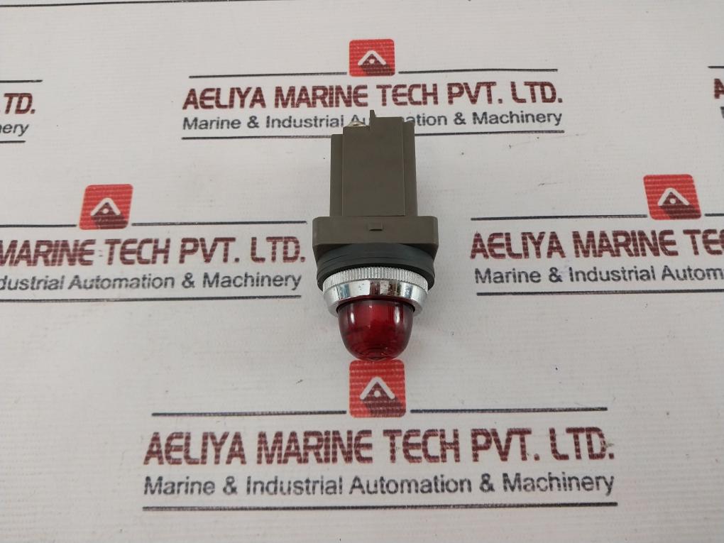 Idec 100/110V Pilot Light Indicator 50/60Hz