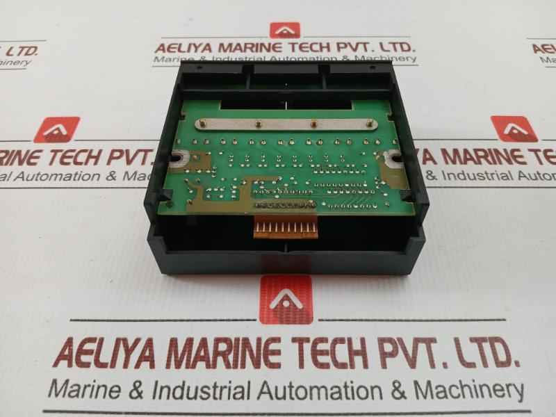 Idec 8-channel Relay Output Module Pfj-t081U 110Vac 5A
