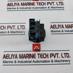 Idec ABN110G Pushbutton Round Flush Momentary Green HW-U10