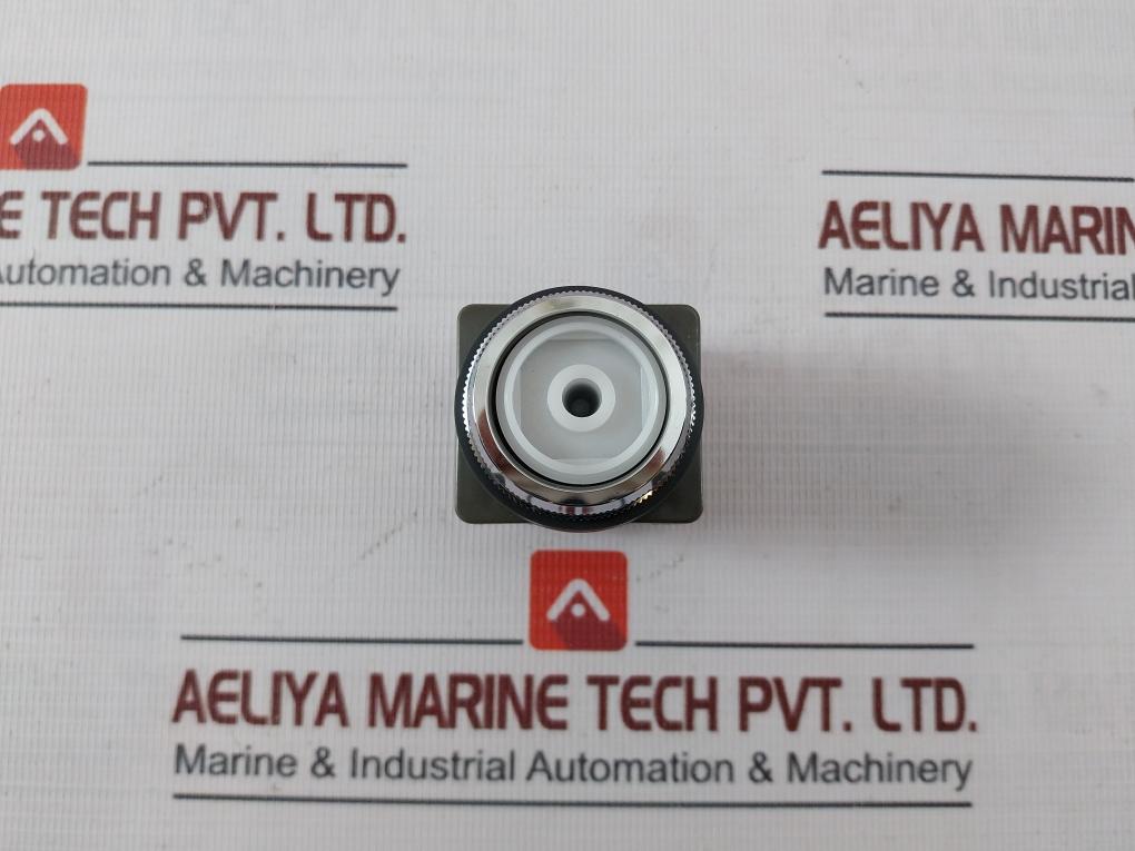 Idec Abn111 Control Unit 600V Ac125V 5A 13911N