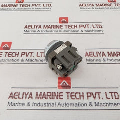 Idec Abn120 Button Switch 600V 10A