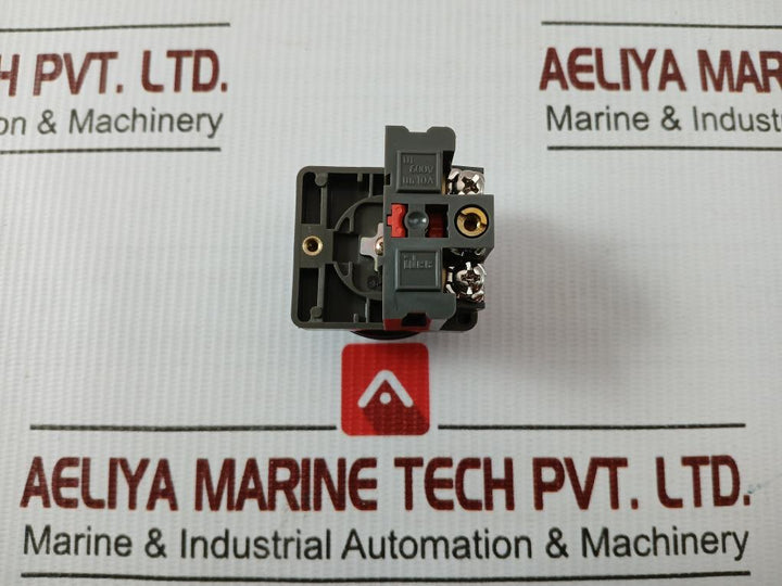 Idec Ac125V 5A Abn Push Button Base