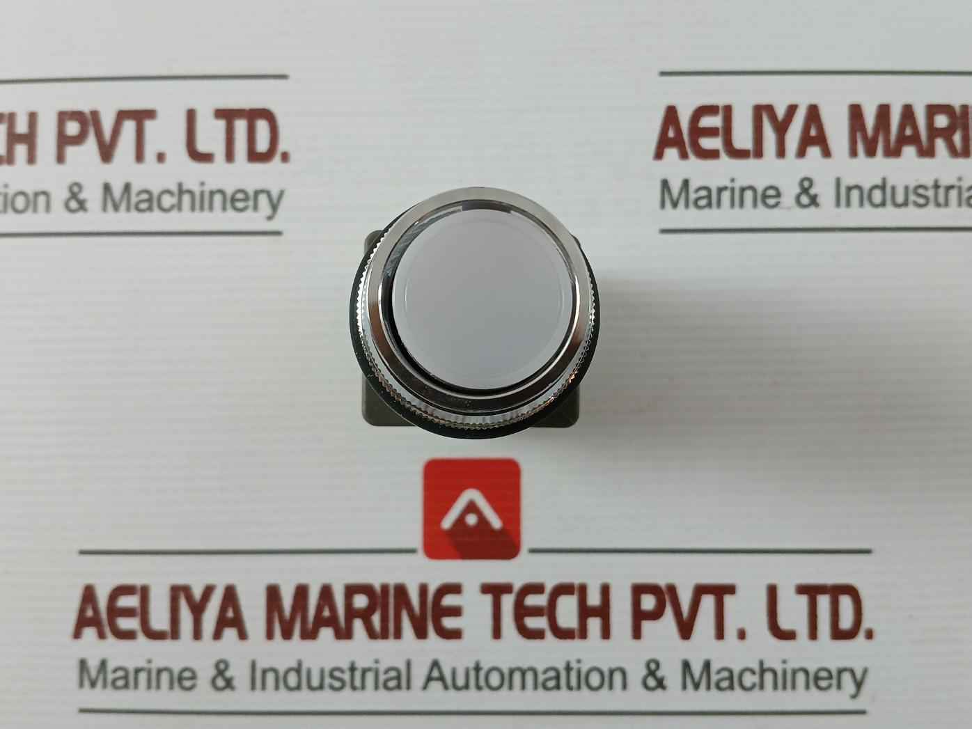 Idec Alne3F311-w Push Button With Lamp (Full Guard) 50-60Hz