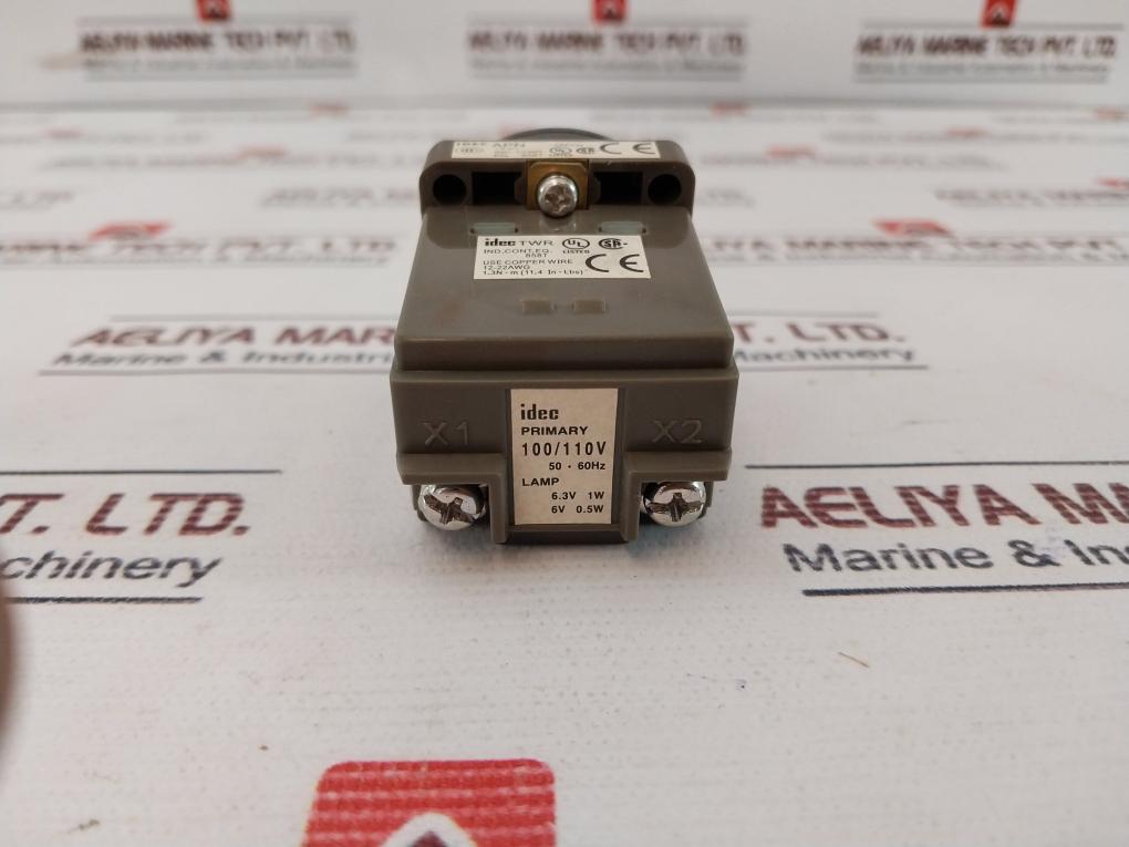 Idec Apn116R Button Switch Control Unit 100/110V 50-60Hz