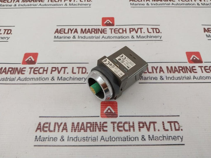 Idec Apn116R Button Switch Control Unit 100/110V 50-60Hz