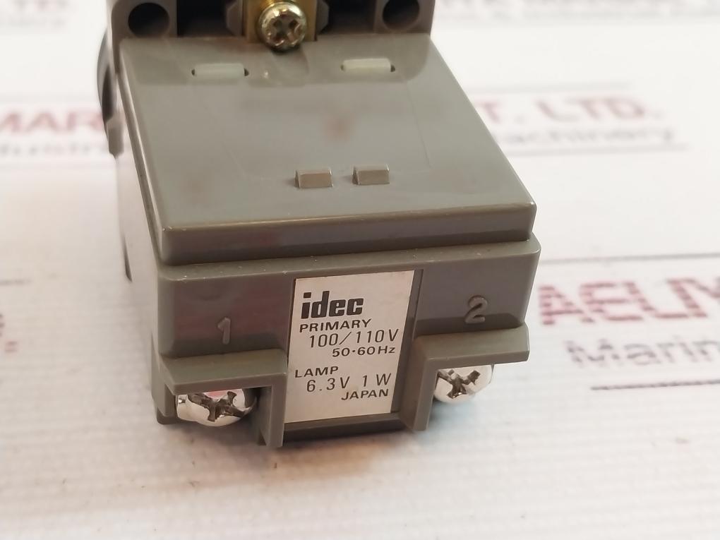 Idec Apn116 R Pilot Light 100-110V 50/60Hz