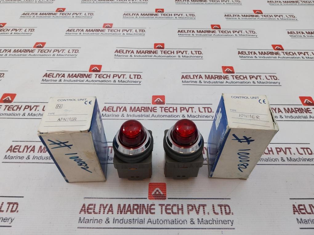 Idec Apn116R Red Pilot Light 100/110V 50-60Hz