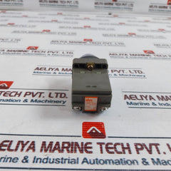 Idec Apn128-c Pilot Light 200/220V 50/60Hz