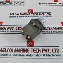 Idec Apn128-w Pilot Light 200/220V 50-60Hz