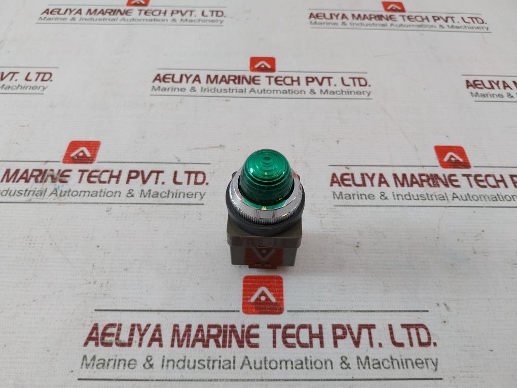 Idec Apn128 Pilot Light 200/220V 50-60Hz 12M-000-008