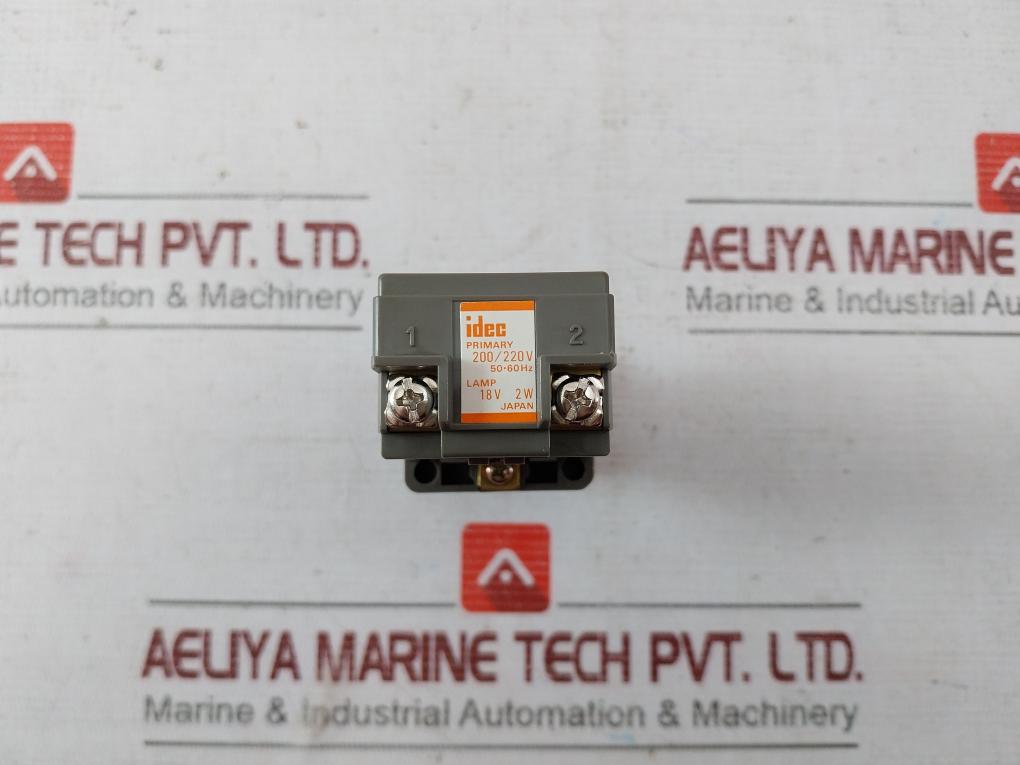 Idec Apn128 Pilot Light 200/220V 50-60Hz 12M-000-008