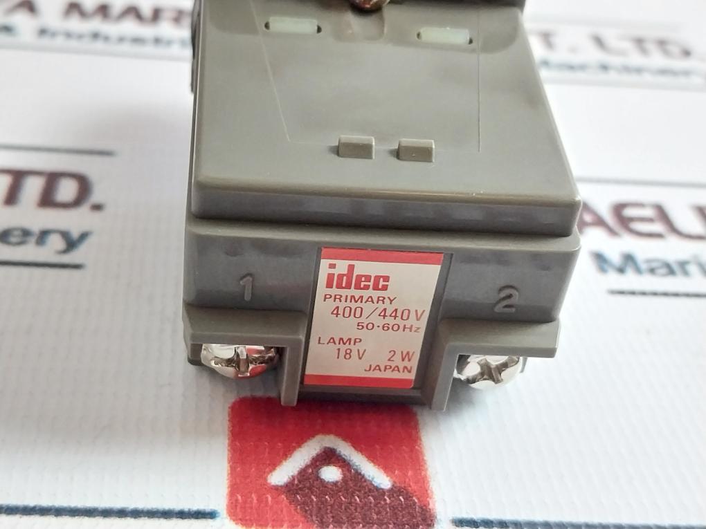 Idec Apn148-w White Pilot Light Control Unit