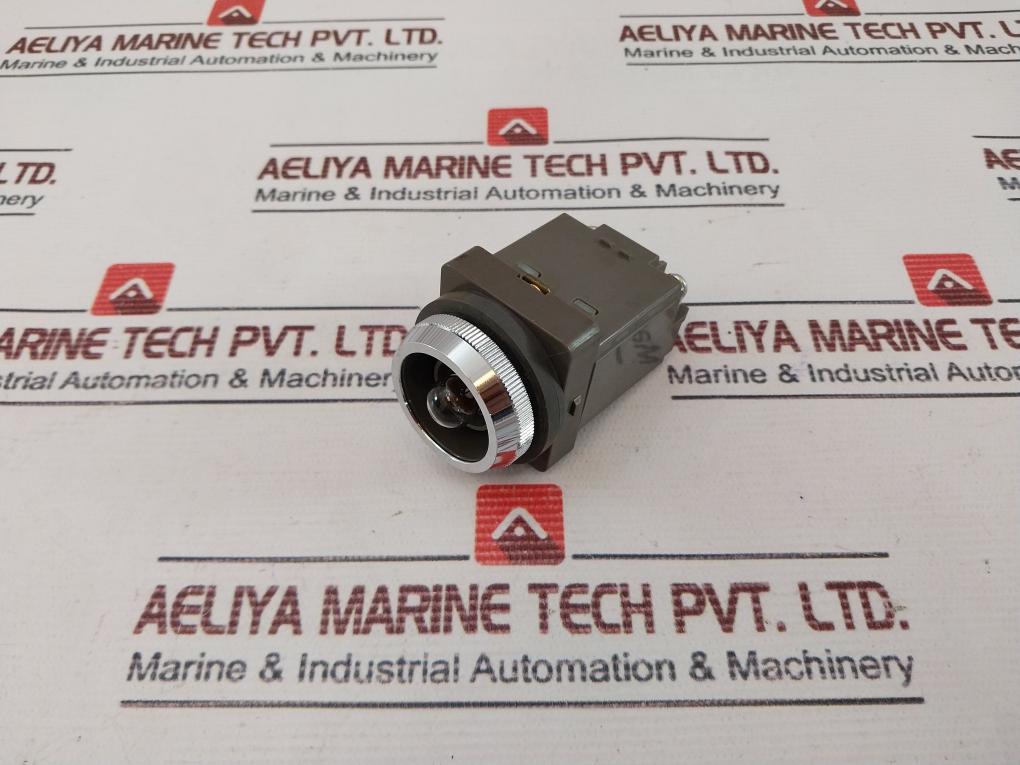 Idec Apn Pilot Light Indicator 100/110V 50/60Hz