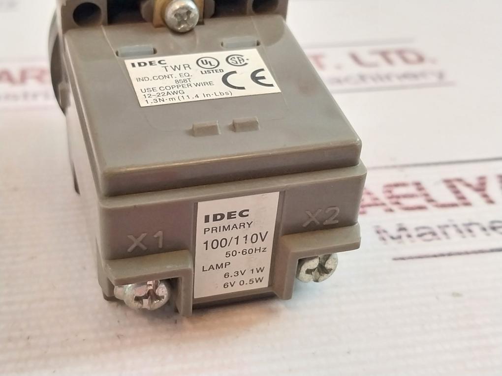 Idec Apn/Twr Pilot Light Control Unit 100-110V 50/60Hz