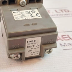 Idec Apn/Twr Pilot Light Control Unit 100-110V 50/60Hz