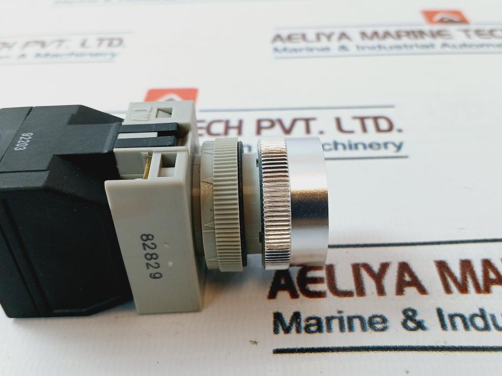 Idec Apw N24 Pilot Light 230V 50-60Hz