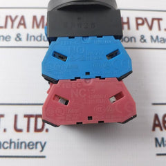 IDEC ASW 0201/ HW-G01 Selector Switch with Contact Block