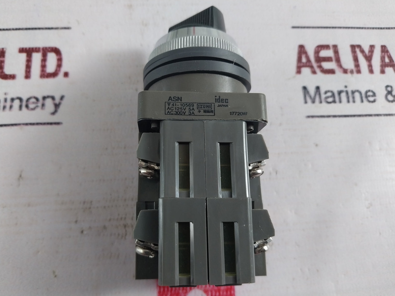 Idec Asn322 Selector Switch Control Unit