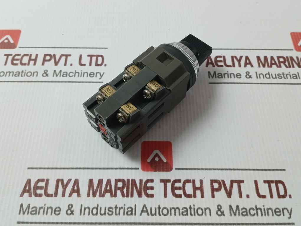 Idec Astn Selector Switch