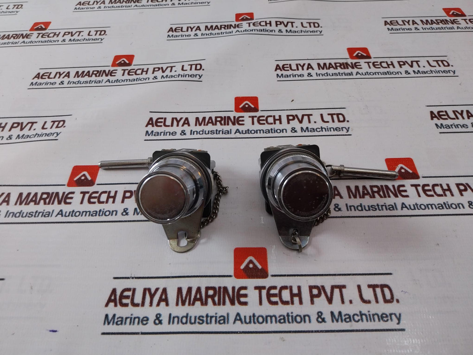 Idec Bs010E Push Button Switch