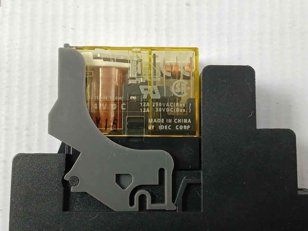 Idec Corporation Sj1S-07L Relay Socket 91905F 24 Vdc