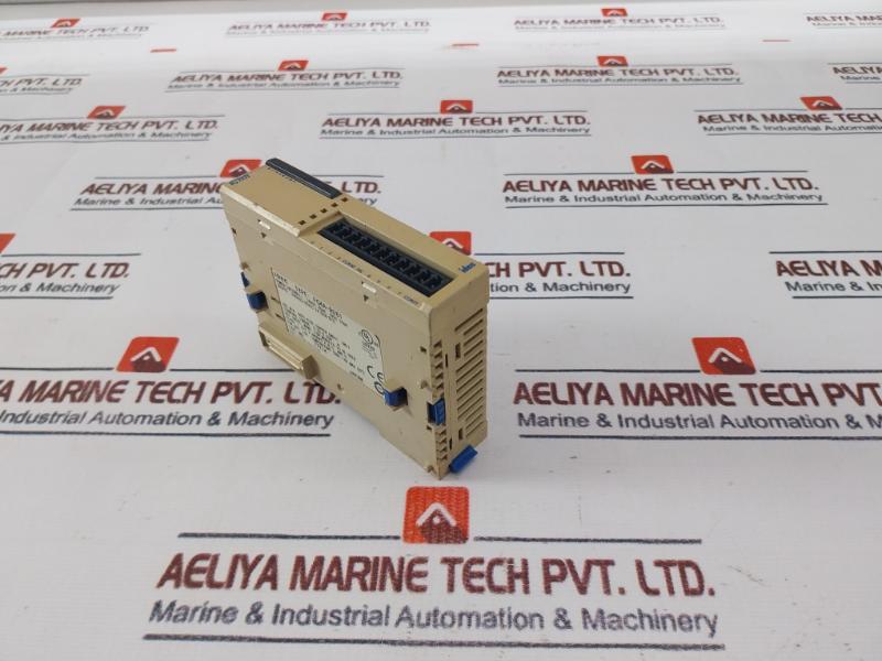 Idec Fc4A-r081 Plc Output Module 240 Vac/30Vdc 2A