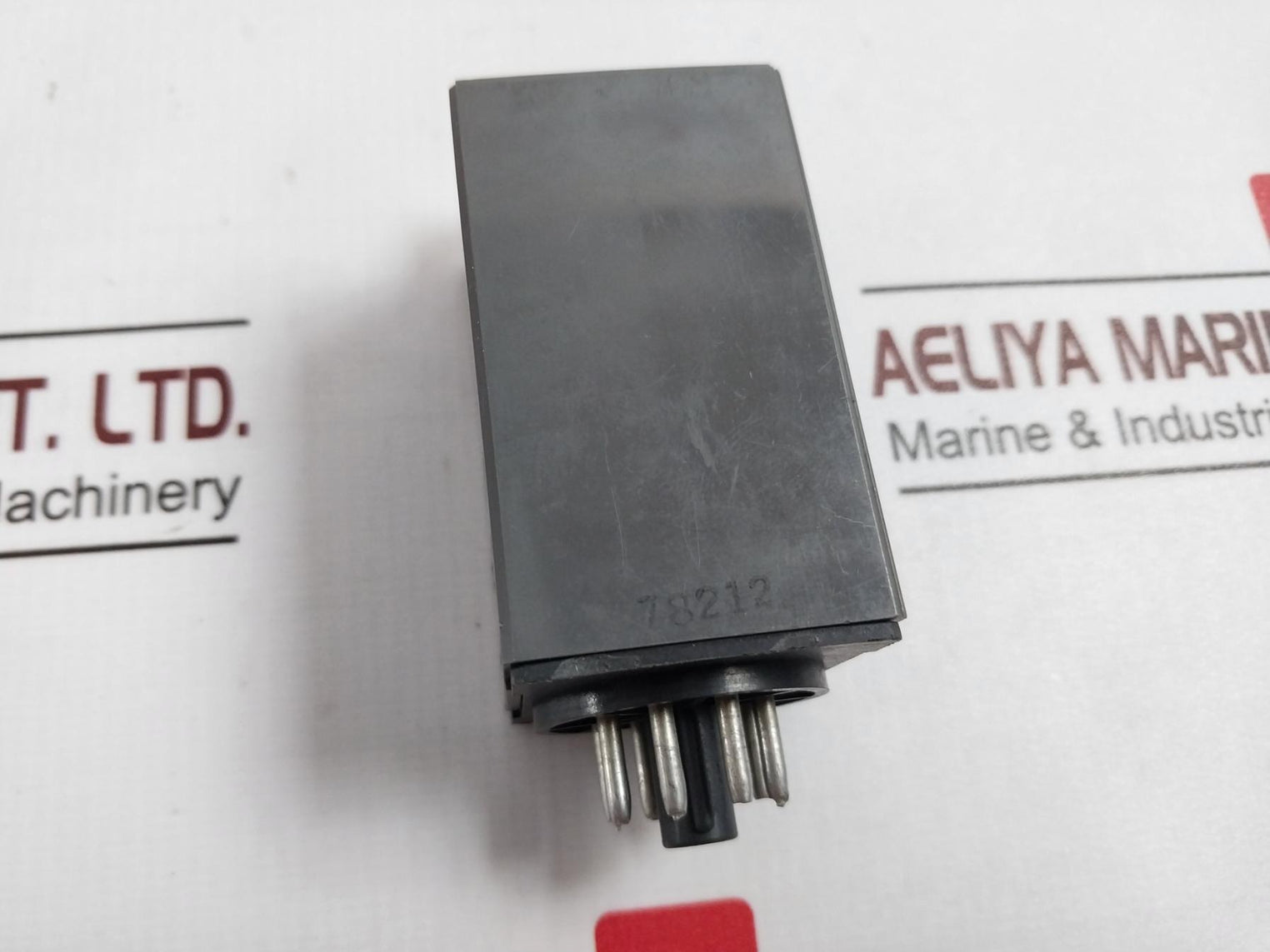 Idec Gt3A-1Af20 Electronic Timer 100-240Vac 10H 5A 120Vac/30Vdc