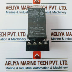 Idec Gt3A-1Af20 Electronic Timer With Base Sr2P-06B 10A 300V