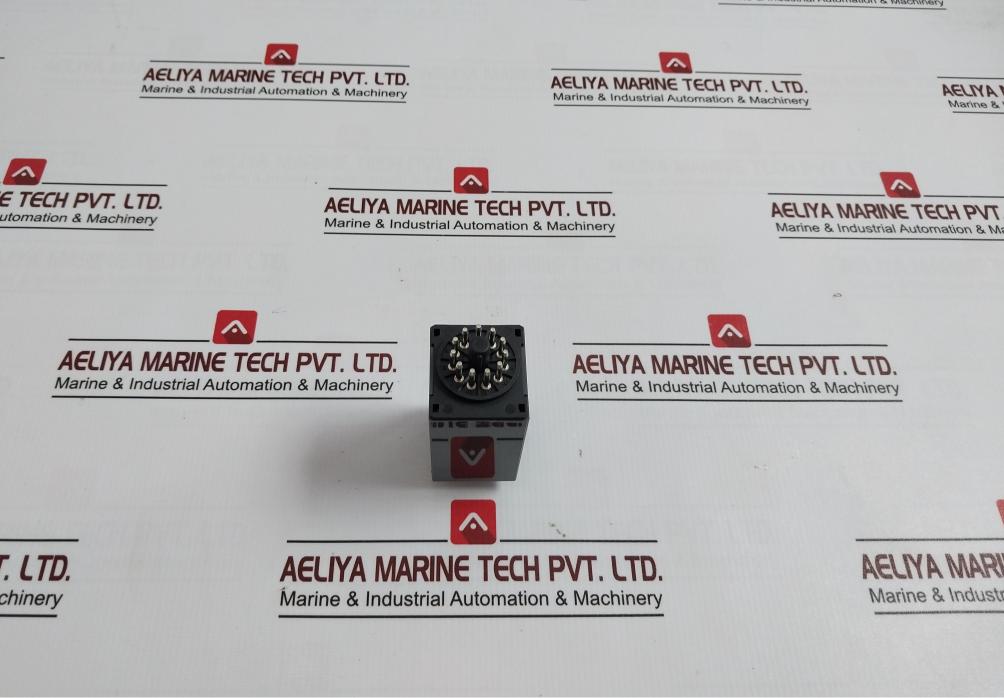 Idec Gt3A-4Ad24 Electronic Timer 240Vac/24Vdc 50/60Hz