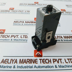 Idec Gt5P-n Electronic Timer With Base Sr2P-05B