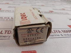 Idec Gt5Y-2Sn Electronic Timer Gt5Y-2Sn1A100, 5A 240Vac 50/60Hz