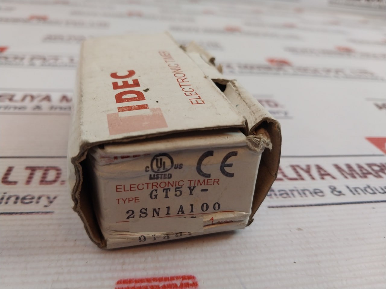 Idec Gt5Y-2Sn Electronic Timer Gt5Y-2Sn1A100, 5A 240Vac 50/60Hz