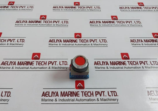 Idec Hw-g01 Pushbutton And Pilot Light With Contact Block 600V 10A