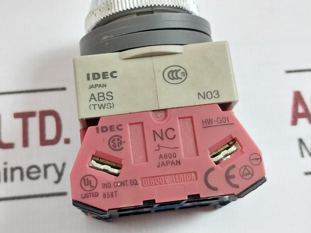 Idec Hw-g01 Pushbutton And Pilot Light With Contact Block 600V 10A