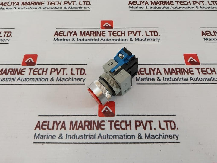 Idec Hw-g10 Pushbutton Switch 10A