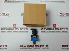 Idec Hw-g10 Selector Switch With A Contact Block Hw-cb20, 600V 10A