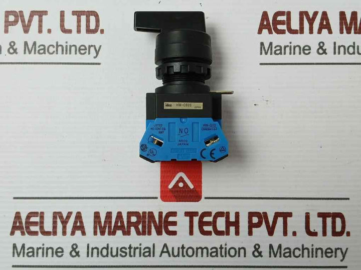 Idec Hw-g10 Selector Switch With A Contact Block Hw-cb20, 600V 10A