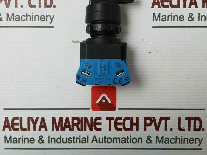 Idec Hw-g10 Selector Switch With A Contact Block Hw-cb20, 600V 10A